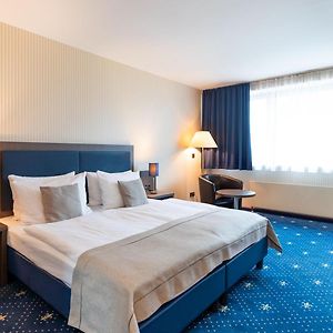 Standard Zimmer mit Kingsize-Bett