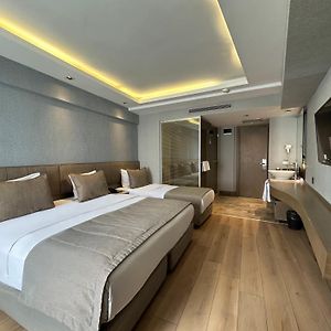 Dreibettzimmer