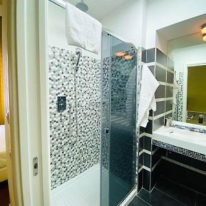 Superior Zimmer mit Kingsize-Bett