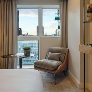 Zimmer mit Queensize-Bett