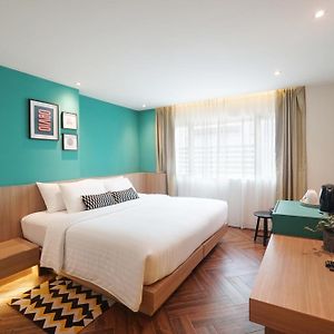 Standard Zimmer mit Kingsize-Bett