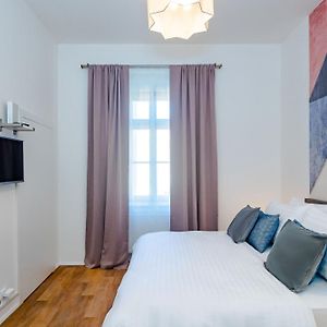 Deluxe Studio mit Kingsize-Bett