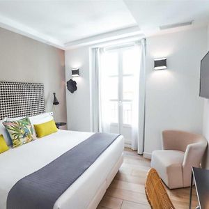 Superior Zimmer mit Kingsize-Bett