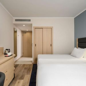 Zimmer mit zwei Einzelbetten
