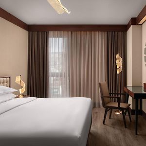 Deluxe Zimmer mit Kingsize-Bett