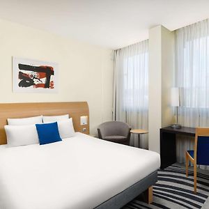 Superior Zimmer mit Kingsize-Bett