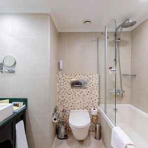Zimmer mit zwei Einzelbetten