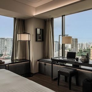 Grand Premier Zimmer mit Kingsize-Bett