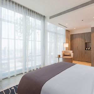 Skyline Zimmer mit Kingsize-Bett