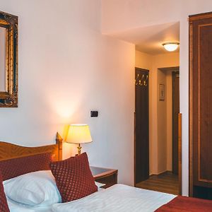 Dreibettzimmer