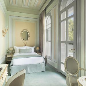 Zimmer mit Queensize-Bett
