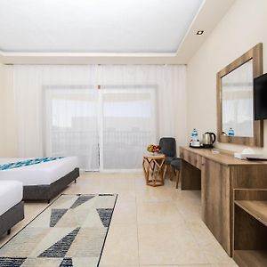 Standard Zimmer mit Kingsize-Bett