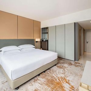 Deluxe Zimmer mit Kingsize-Bett