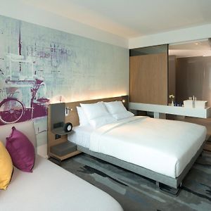 Grand Deluxe Zimmer mit Kingsize-Bett