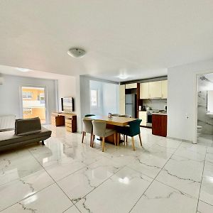 Deluxe Apartment mit 2 Schlafzimmern