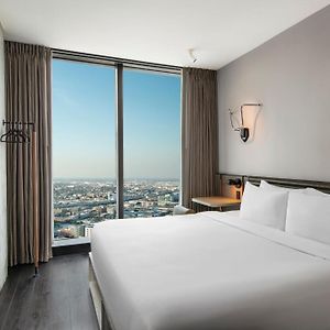 Standard Zimmer für Hörgeschädigte mit Kingsize-Bett
