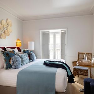 Standard Zimmer mit Kingsize-Bett