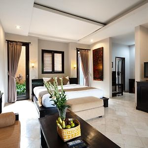 Standard Zimmer mit Kingsize-Bett