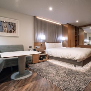 Club Quarters Hotel Covent Garden Holborn, London