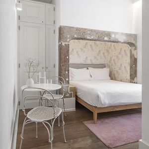 Standard Zimmer mit Kingsize-Bett