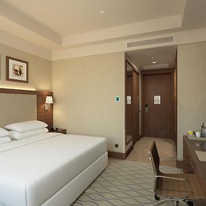 Standard Zimmer mit Kingsize-Bett
