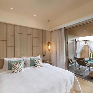 Pool Suite