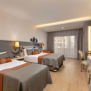 Standard Zimmer mit Kingsize-Bett