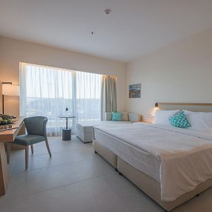 Deluxe Zimmer mit Kingsize-Bett