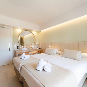 Zimmer mit zwei Einzelbetten