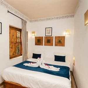 Superior Zimmer mit Kingsize-Bett