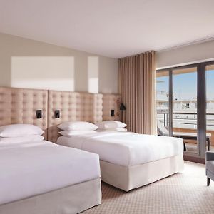 Deluxe Zimmer mit Queensize-Bett