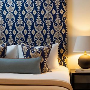 Deluxe Zimmer mit Kingsize-Bett