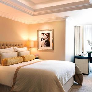 Deluxe Zimmer mit Zugang für Rollstuhlfahrer mit Queensize-Bett