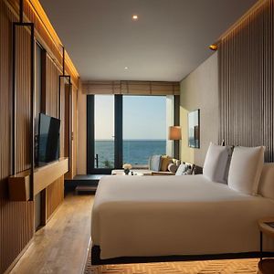 Zimmer mit Kingsize-Bett