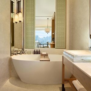 Club Eck-Zimmer mit zwei Einzelbetten