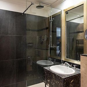 Superior Zimmer mit Kingsize-Bett