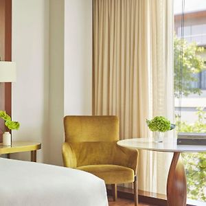 Zimmer mit zwei Einzelbetten