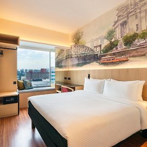 Superior Zimmer mit Kingsize-Bett