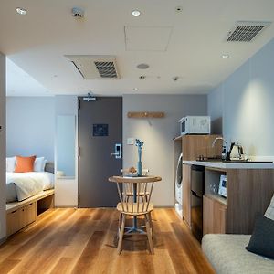 Deluxe Studio Apartment