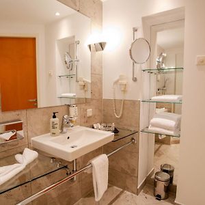 Standard Zimmer mit Queensize-Bett