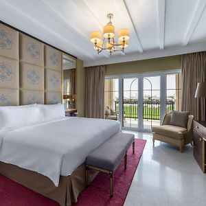 Deluxe Zimmer mit Kingsize-Bett