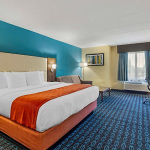 Zimmer mit Kingsize-Bett