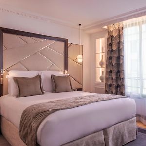 Prestige Zimmer mit Kingsize-Bett