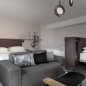 Familien-Zimmer