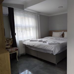 Moonlight Hotel