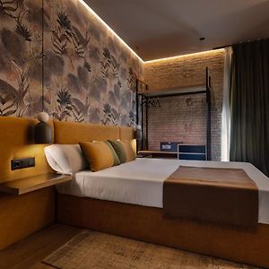 Standard Zimmer mit Kingsize-Bett