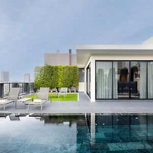 Walton Suites Sukhumvit