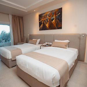Elite Zimmer
