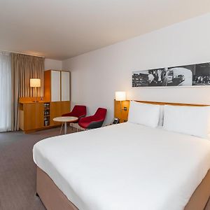 Zimmer mit Queensize-Bett
