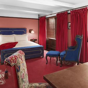 Luxus Suite mit Kingsize-Bett